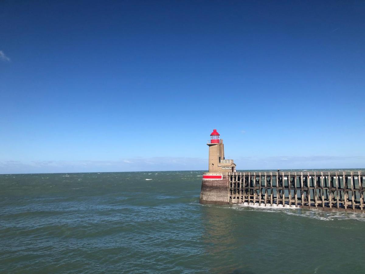 Captain Yoo - Regate- Sentir Les Embruns Vue/Port Fécamp Exteriér fotografie